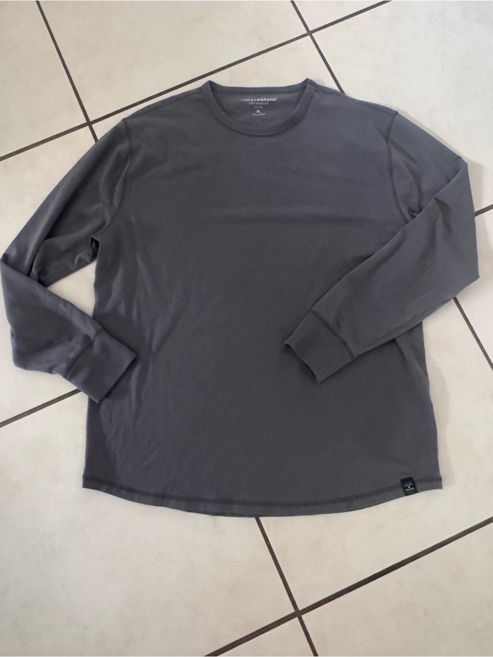 Men’s lucky brand Long-Sleeve Crewneck Shirt - xl Charcoal super soft